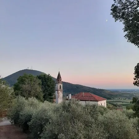 Di Cornoleda