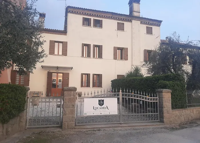 Di Cornoleda Vendégház